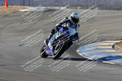 media/Jan-09-2022-SoCal Trackdays (Sun) [[2b1fec8404]]/Turns 9 and 8 (920am)/